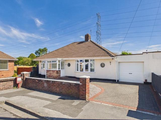 Bungalow for sale in Worle, Weston-super-mare