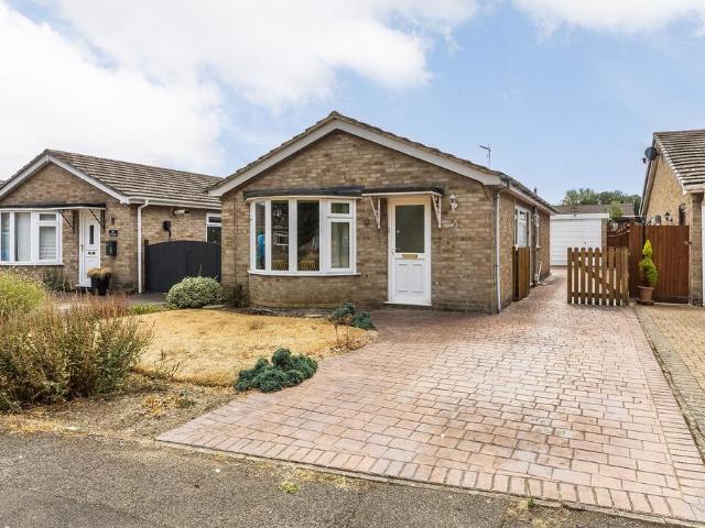 Bungalow for sale in Caldecott, Dromore