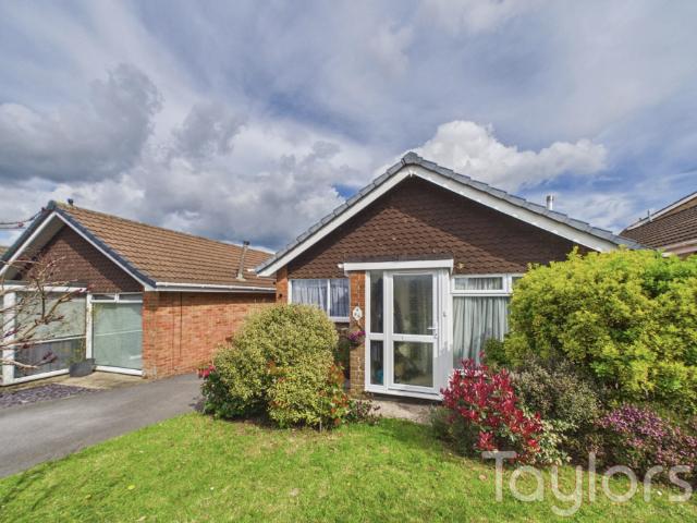 Bungalow for sale in Roselands, Livermead