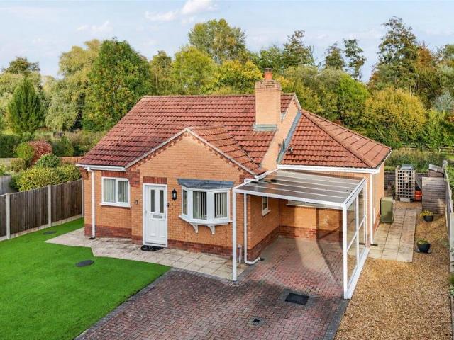 Bungalow for sale in Dovaston, Kinnerley