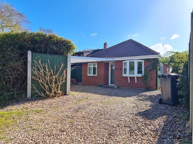 Bungalow for sale in Comers, Norfolk