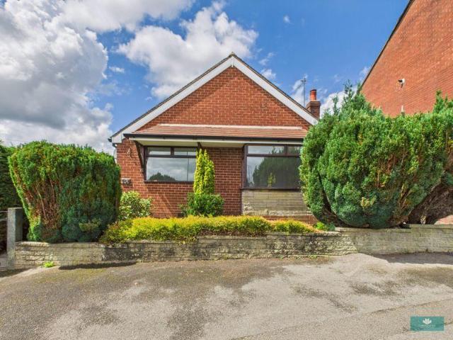 Bungalow for sale in Shaw and Crompton, Pendock