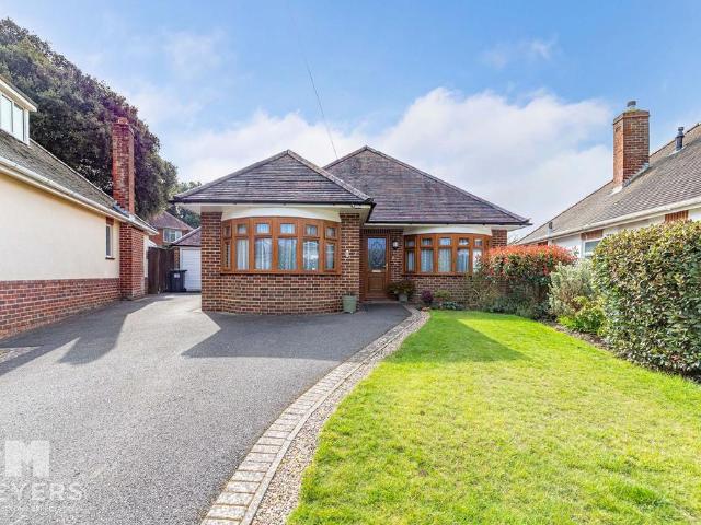 Bungalow for sale in Wick, Bournemouth