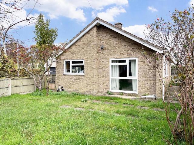 Bungalow for sale in Chedburgh, Suffolk