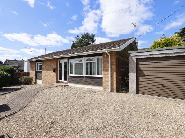Bungalow for sale in North Bourne, Heol-las