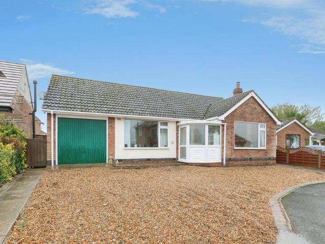 Bungalow for sale in New Bilton, Warwickshire