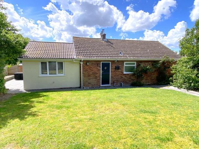 Bungalow for sale in Comers, Norfolk