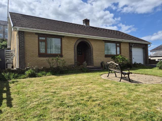 Bungalow for sale in Llandeilo, Wales
