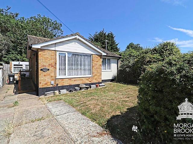 Bungalow for sale in Wickford