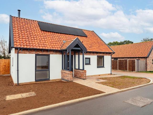 Bungalow for sale in East Tuddenham, Norfolk