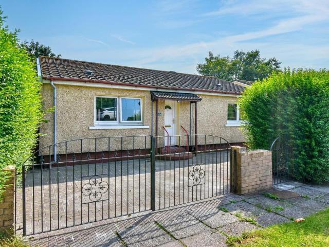 Bungalow for sale in Kilsyth, Scotland