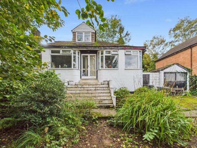 Bungalow for sale in Gedling, East Midlands