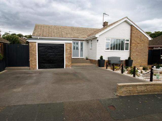 Bungalow for sale in The Pastures, Filey