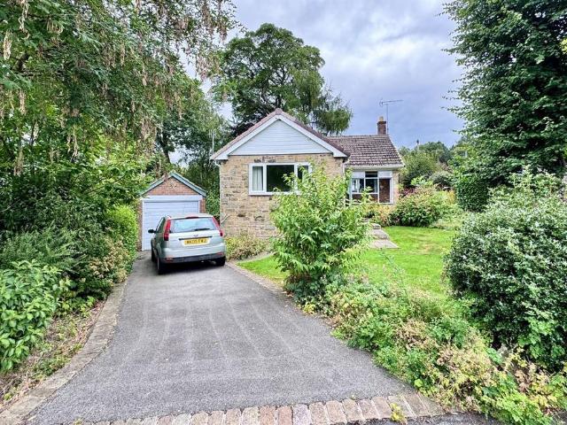 Bungalow for sale in Old Glossop, Charlesworth