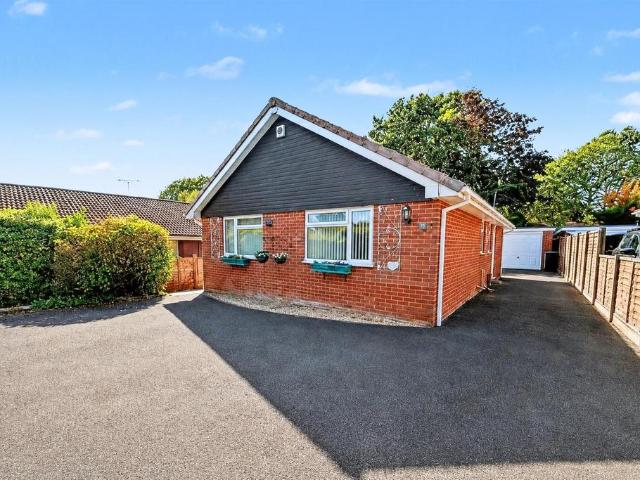 Bungalow for sale in Ebblake, Verwood