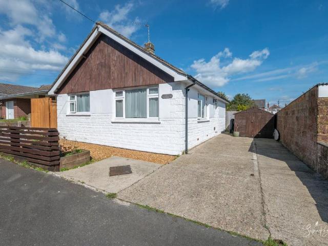Bungalow for sale in St. Helens, Isle Of Wight