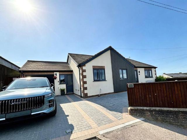 Bungalow for sale in Bromsberrow Heath, Isle Of Man