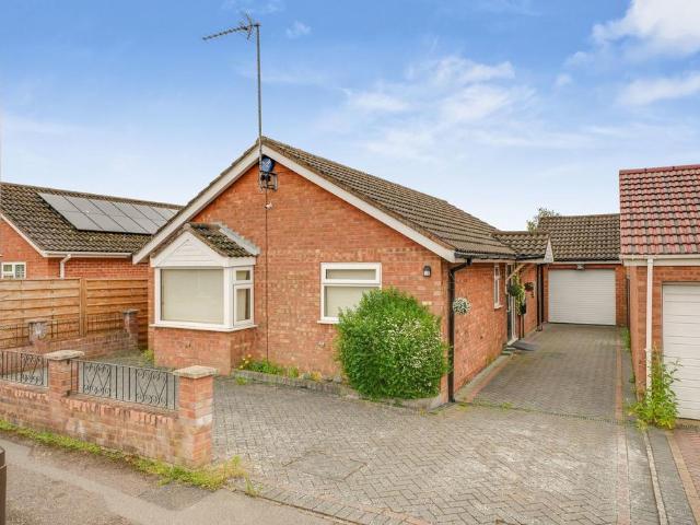 Bungalow for sale in Old Wolverton, Milton Keynes