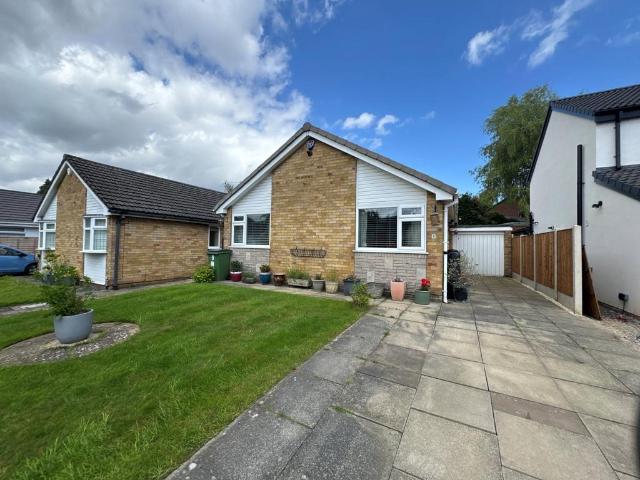 Bungalow for sale in Gatley, Greater Manchester