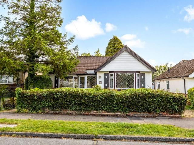 Bungalow for sale in Perryfields, West Sussex