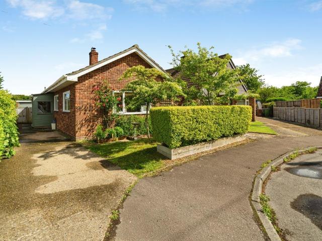 Bungalow for sale in Burgh St Peter, Norfolk