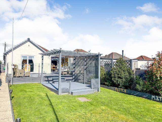 Bungalow for sale in Hedge End, Helford