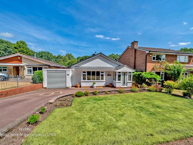 Bungalow for sale in Broomhill, Chadsmoor