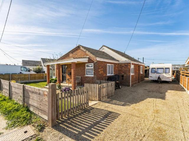 Bungalow for sale in Bacton, Comers