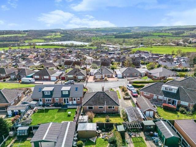 House for sale in Worsbrough