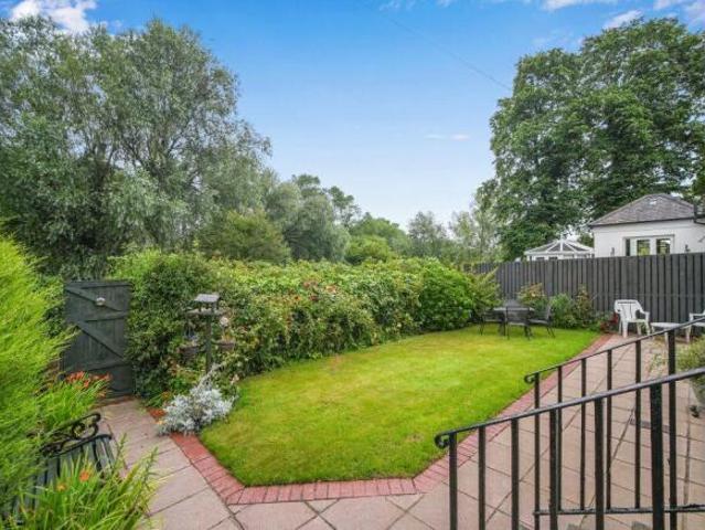 Bungalow for sale in Duddingston, Scotland