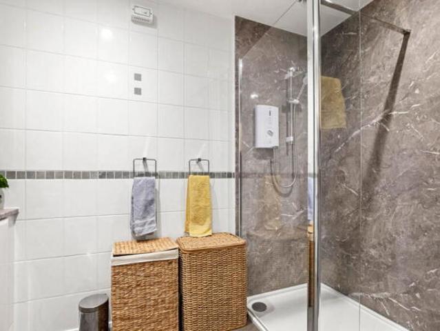 Bungalow for sale in Lower Wick, Worcester