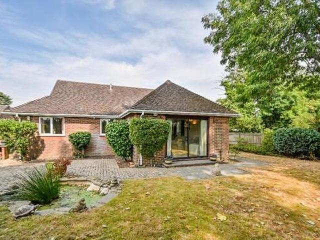 House for sale in Brabourne Lees, Bridgefield