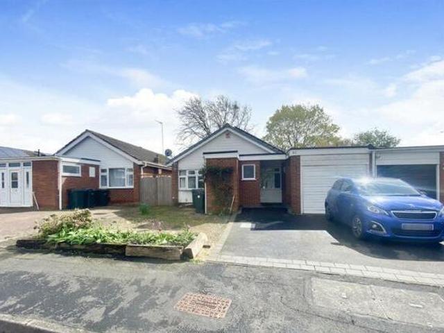House for sale in Ernesford Grange, Coventry