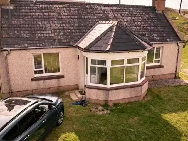 House for sale in Urgha