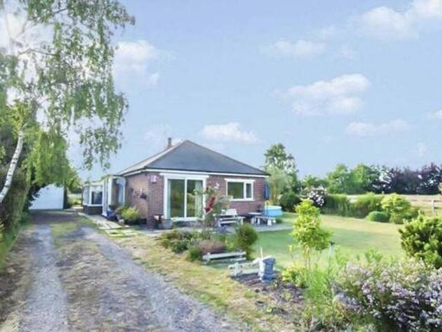 House for sale in Algarkirk, Boston