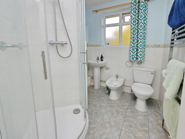 Bungalow for sale in Lakenham, East Bank