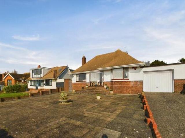 House for sale in Dumpton Gap, Acol