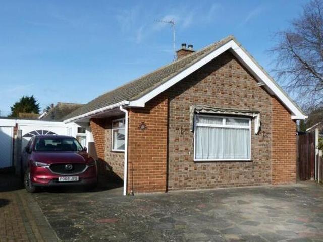 House for sale in Upton, Acol