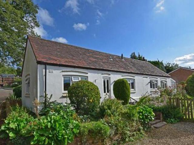 House for sale in Bromsgrove, Worcestershire
