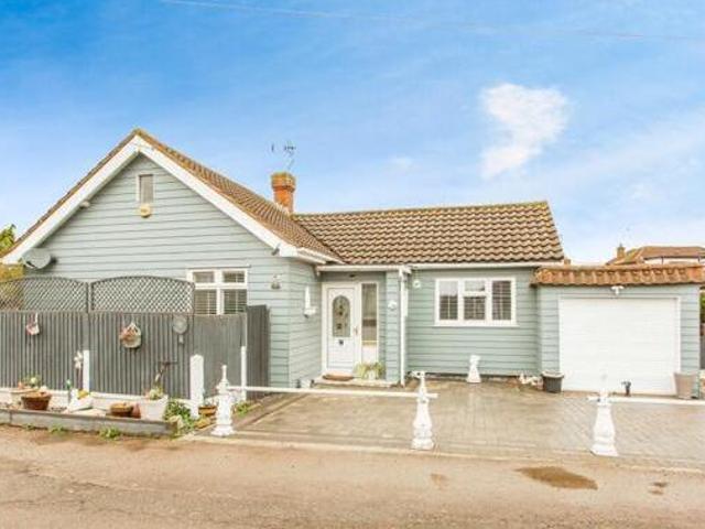 House for sale in Canvey Island