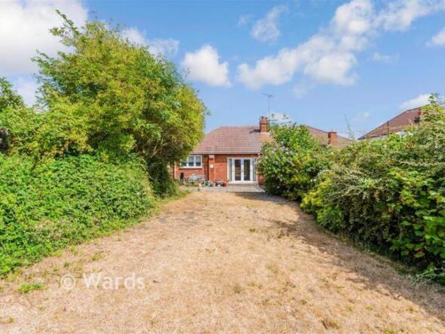 Bungalow for sale in Hamerton, Kent
