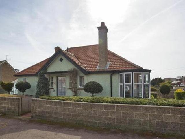 House for sale in The Marina, Dover