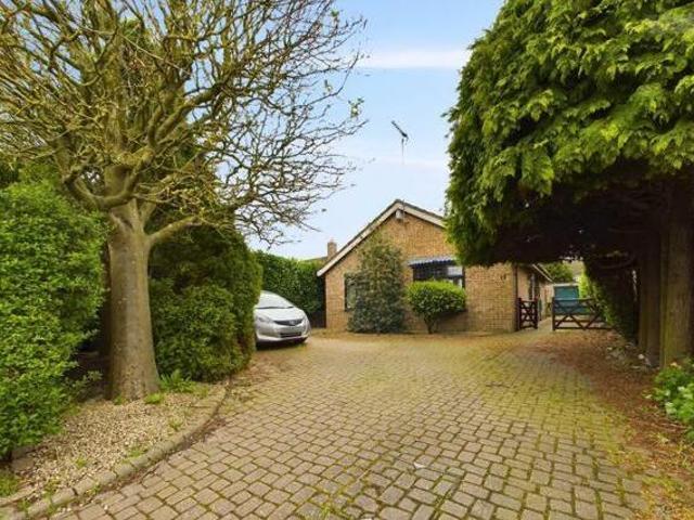 House for sale in Hampton Green, Cambridgeshire