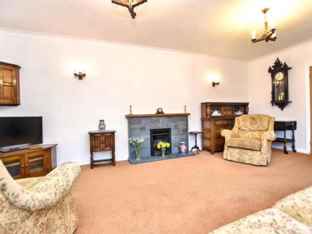 Bungalow for sale
