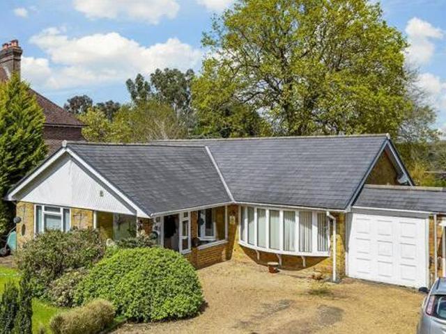 House for sale in Perryfields, West Sussex