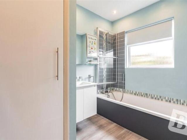 Bungalow for sale in Hamerton, Kent
