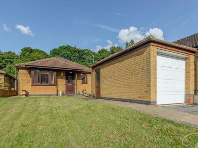 House for sale in Potters Corner, East Midlands