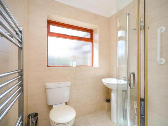 Bungalow for sale in St Albans, Five Acres