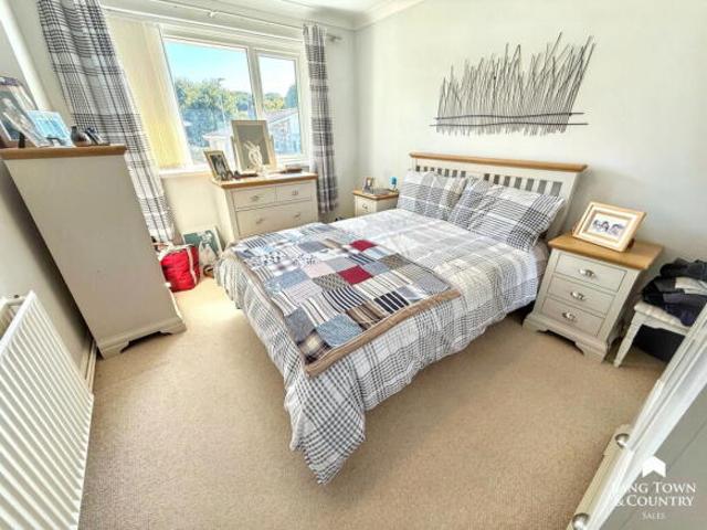 Bungalow for sale in Mount Wise