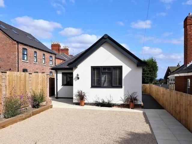 House for sale in Froggatt, East Midlands